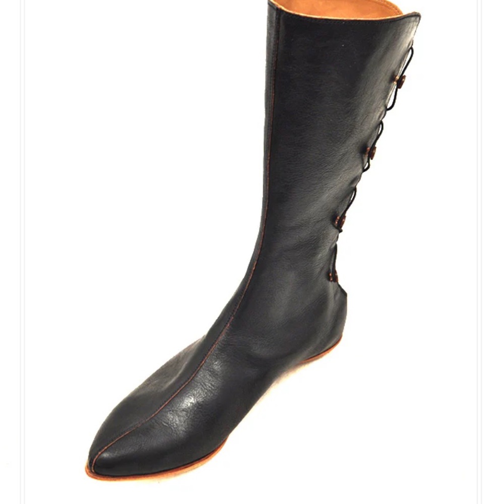 Handmade Cydwoq “Babylon” Women’s Vintage Leather Boots - Unique Design!